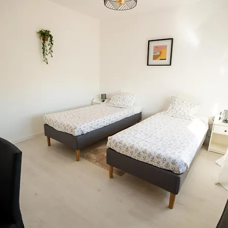 Surf Private 2 * פניש